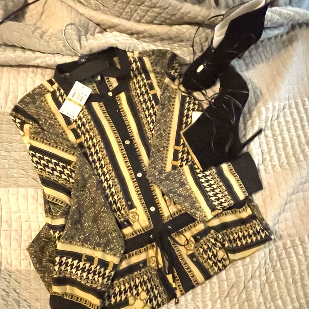 Michael Kors Shirt Dress…. - Picture 4 of 4